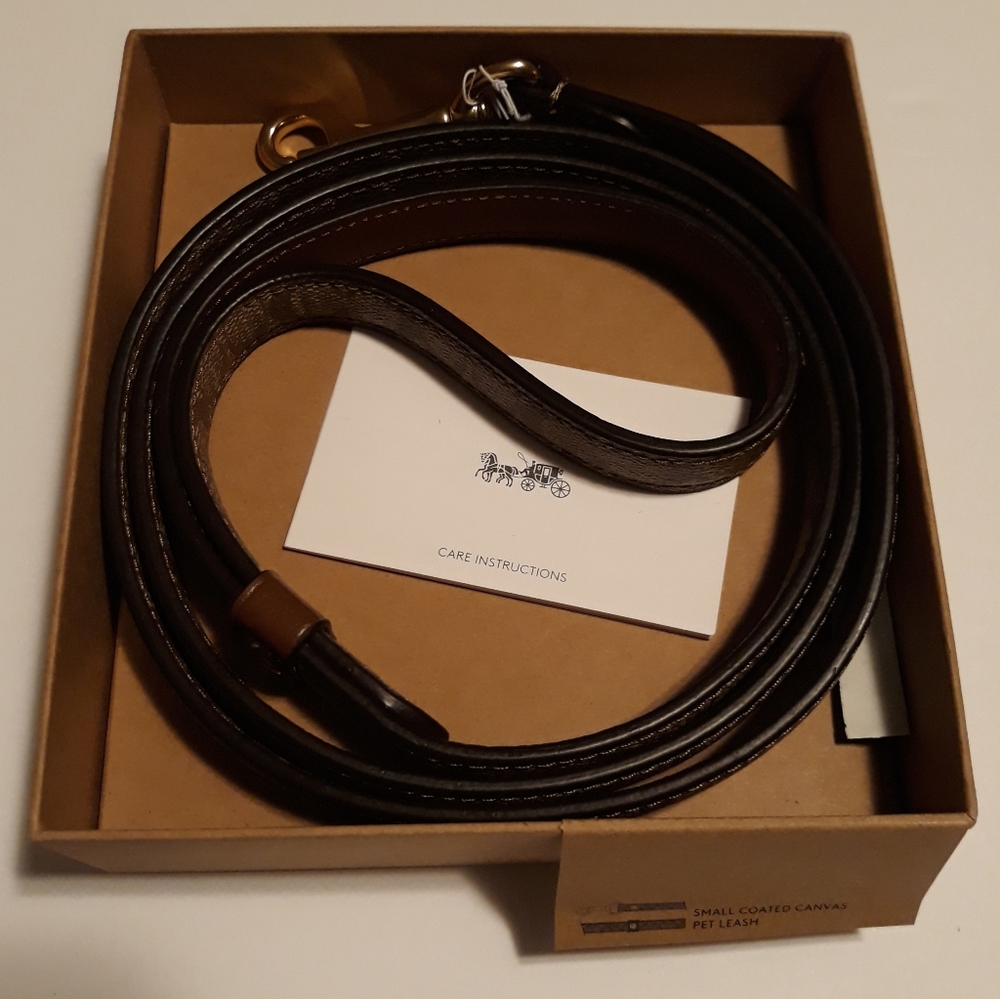 (New) Coach Dog Leash - Picture 4 of 4